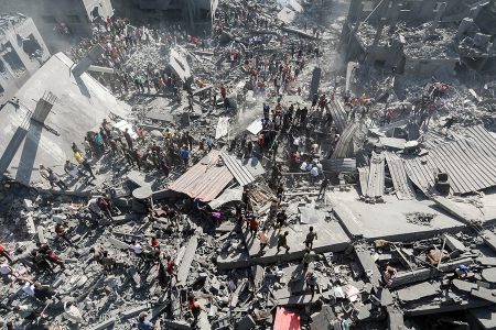 Réplica a “la guerra como modelo: del conflicto armado a la gestión estratégica global”