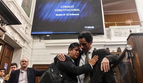 Encuesta UDP revela que mayoría opina que Consejo Constitucional es “mucho peor” que la Convención