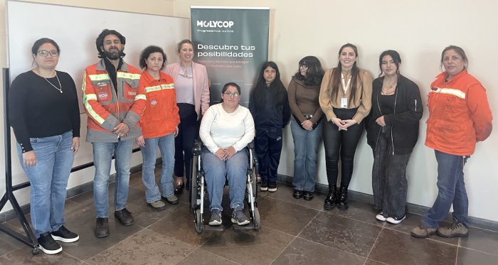 Programa de apadrinamiento busca respaldar económicamente a estudiantes de Talcahuano