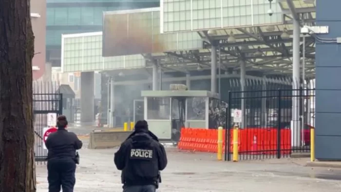 EE.UU. investiga explosión en la frontera con Canadá pero no confirma móvil terrorista