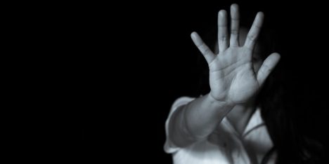 El true crime: la línea escritural noir en “Cuatro crímenes de mujeres que estremecieron a Chile”