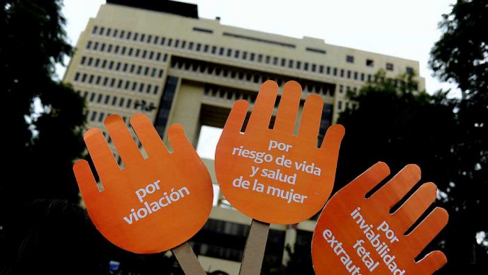Cinco hospitales públicos en Chile se niegan a realizar abortos por violación