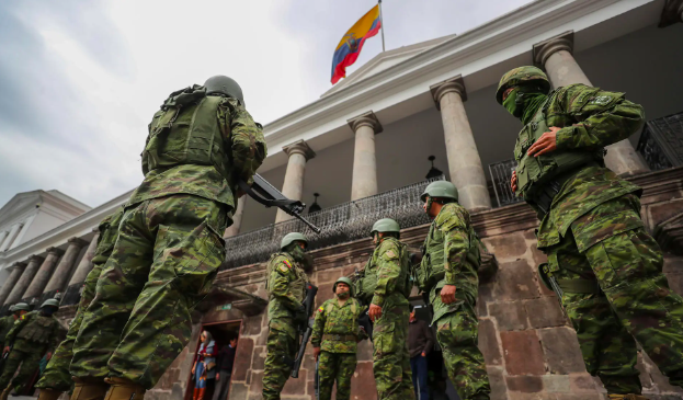 Ecuador: ¿atrapado sin salida?