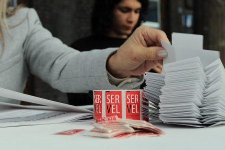 El Servel inicia proceso para realizar cambio de domicilio electoral