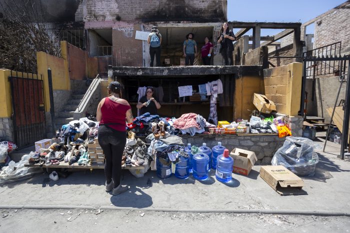 Inicia el pago del bono de recuperación para damnificados por incendios en Valparaíso