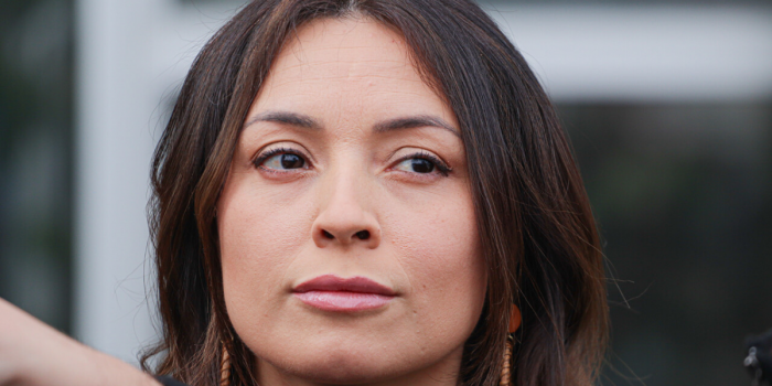 Camila Polizzi anuncia creación de cuenta de contenido pagado en medio de su arresto domiciliario