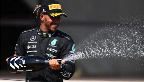 Sorpresa en la Fórmula 1: Lewis Hamilton sería nuevo piloto Ferrari