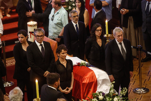 ministros-boric-funeral-pinera-1.jpeg