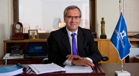 Tras escándalo de los Lexus, renuncia director de la Corporación Administrativa del Poder Judicial