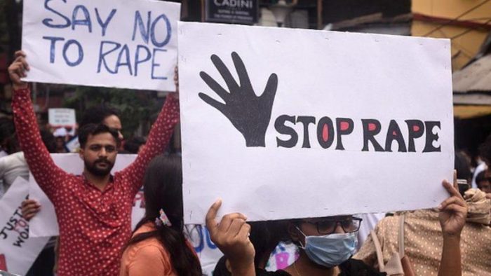 Conmoción en India por la violación en grupo y golpiza a una pareja española