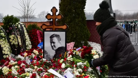 Más de cien detenidos en Rusia tras funeral de Navalni