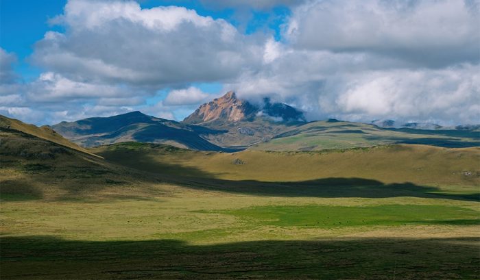En las áreas naturales protegidas de Ecuador, la única amenaza son las personas