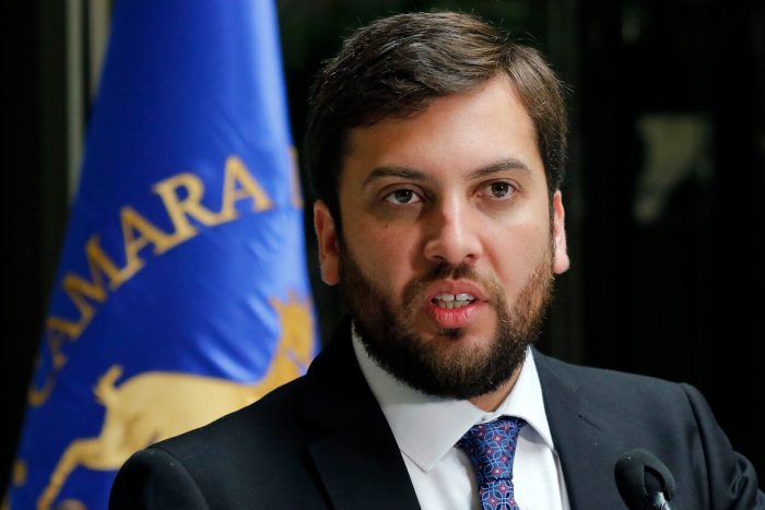 Raúl Soto: “Si perdemos la mesa de la cámara, habrá un parlamentarismo de facto desde la derecha”