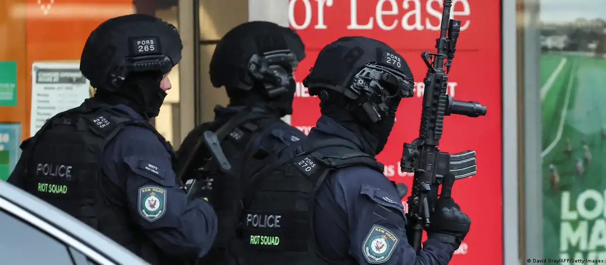 Seis personas mueren en ataque a centro comercial en Sidney