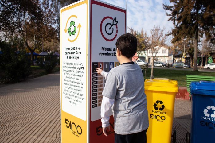 Convenio busca implementar el servicio de reciclaje puerta a puerta a más de 4.000 viviendas