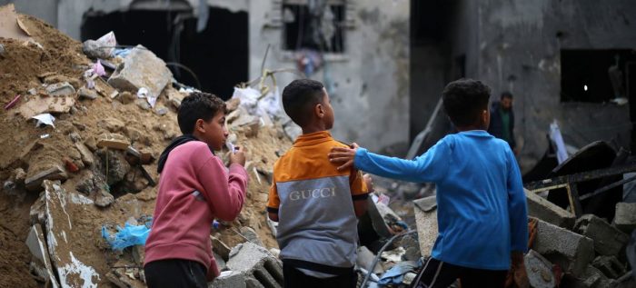 UNICEF dice que un niño palestino muere o resulta herido cada diez minutos por la ofensiva de Israel