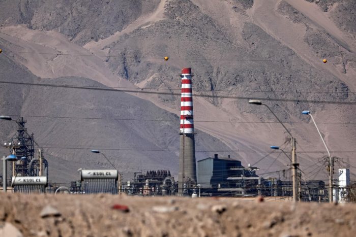 Cámara Minera de Chile manifiesta “profunda preocupación” por cierre de dos fundiciones