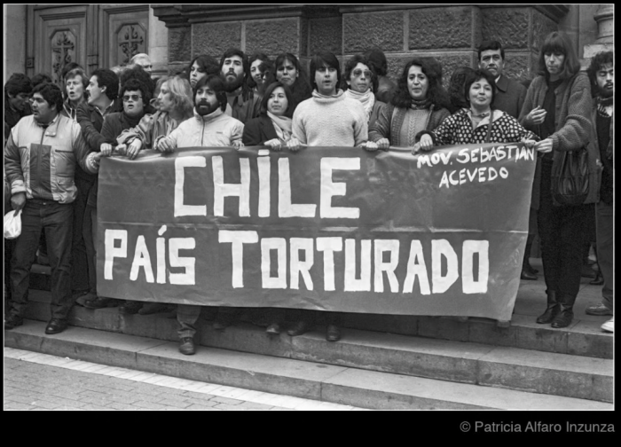 Muestra fotográfica “La maleta análoga”