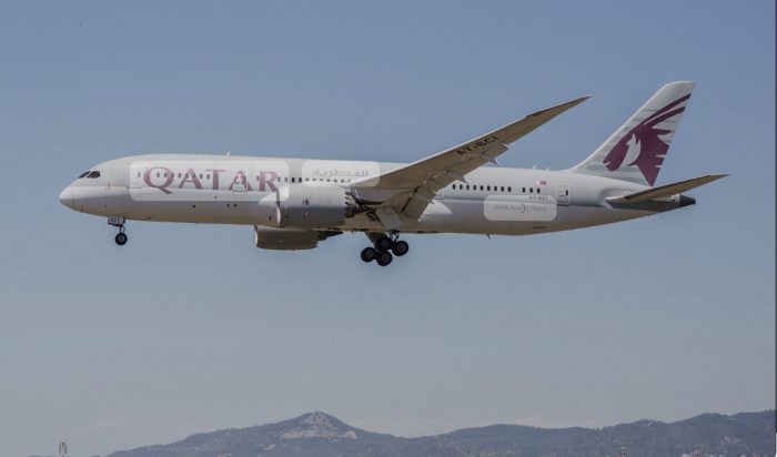 Ocho pasajeros hospitalizados tras turbulencias de avión de Qatar Airways