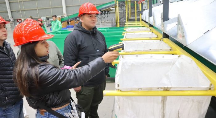 Crecen programas de habilitación laboral para los jóvenes en industria logística