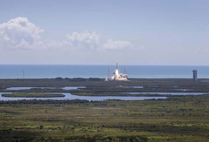 Despega rumbo a la EEI la primera misiÃ³n espacial tripulada de Boeing