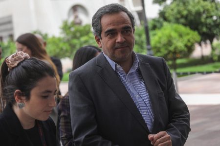 Senador Quintana (PPD) esperaba que Gobierno trabajara más por la unidad del progresismo del futuro