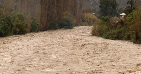 Senapred pide evacuar sector La Isla de Concón por amenaza de desborde del río Aconcagua