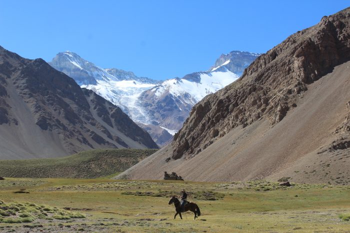 Ecologistas saludan anuncio presidencial de área protegida en Cajón del Maipo