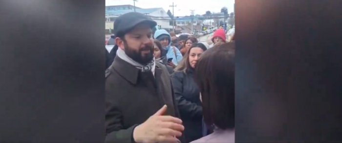 "Eso no se lo voy a aceptar": el tenso cruce entre el Presidente Boric y vecinas de Punta Arenas