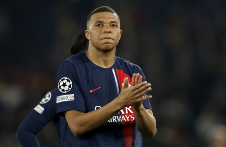 Real Madrid anuncia el fichaje de MbappÃ© por cinco temporadas