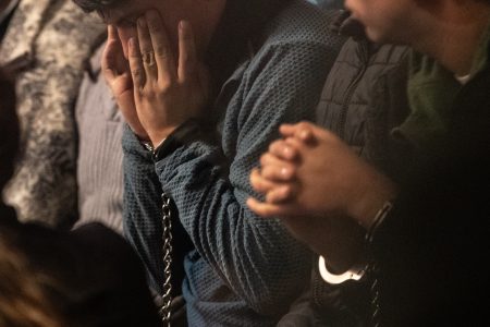 Expertos en criminología alertan que recortes a programas sociales pueden aumentar reincidencia