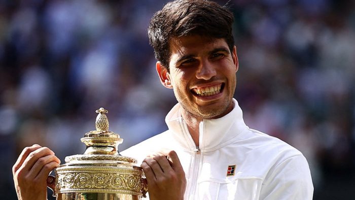 Carlos Alcaraz es el sexto tenista en coronarse en el mismo año en Roland Garros y Wimbledon