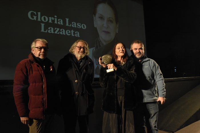Gloria Laso recibe distinción a su trayectoria en los Temporales Teatrales