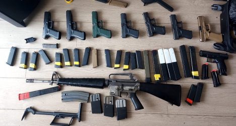 Llamado anónimo alerta sobre arsenal de guerra en San Miguel: incautan fusil, pistolas y munición