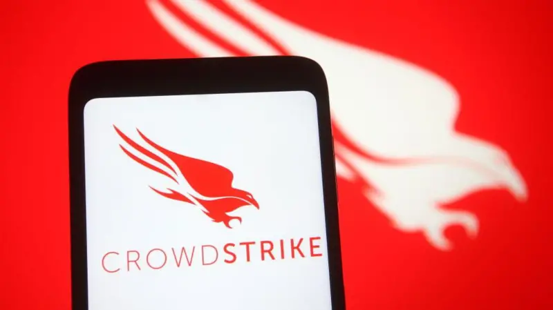 Qué es Crowdstrike, el software de ciberseguridad al que se atribuye el apagón informático mundial