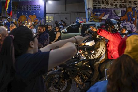 Maduro vs. González: máxima tensión en Venezuela a la espera de los resultados