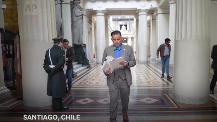 Chileno que fue secuestrado en dictadura tras nacer interpuso demanda contra el Estado