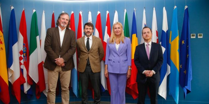 Comisaría de Energía de la UE: "Queremos mantener esta fuerte conexión con Chile"