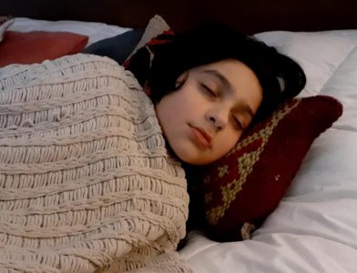 Expertos recomiendan retomar hábitos de sueño en los niños de vuelta a clases