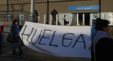 Huelga en Walmart Chile se intensifica: 82 locales cerrados y 14 mil trabajadores movilizados
