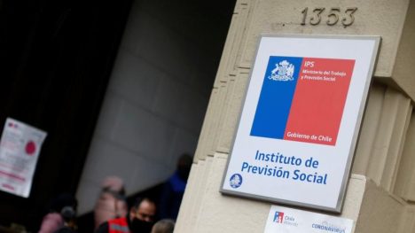 El IPS otorga $214.000 a quienes estén en el 80% más bajo del RSH: verifica si te corresponde