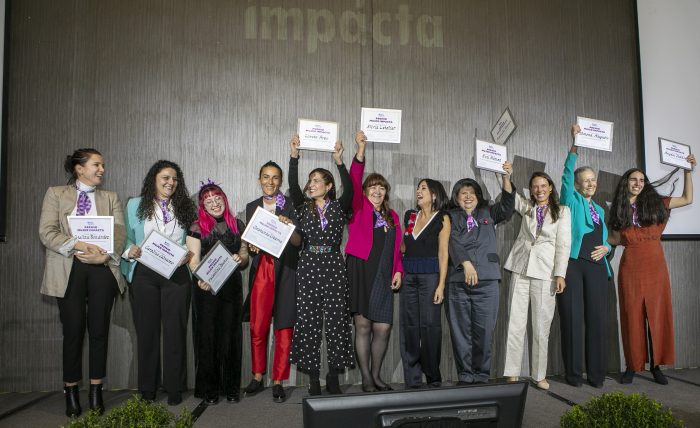 Premio Mujer Impacta 2024 reconoce a diez mujeres que transforman comunidades