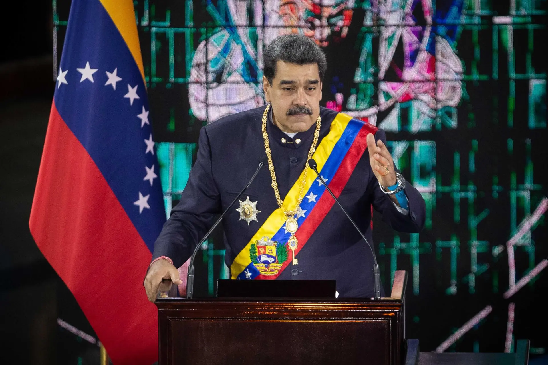 Maduro acusa a Corina Machado y Edmundo Gonzalez de liderar comando golpista que prepara “atentado”