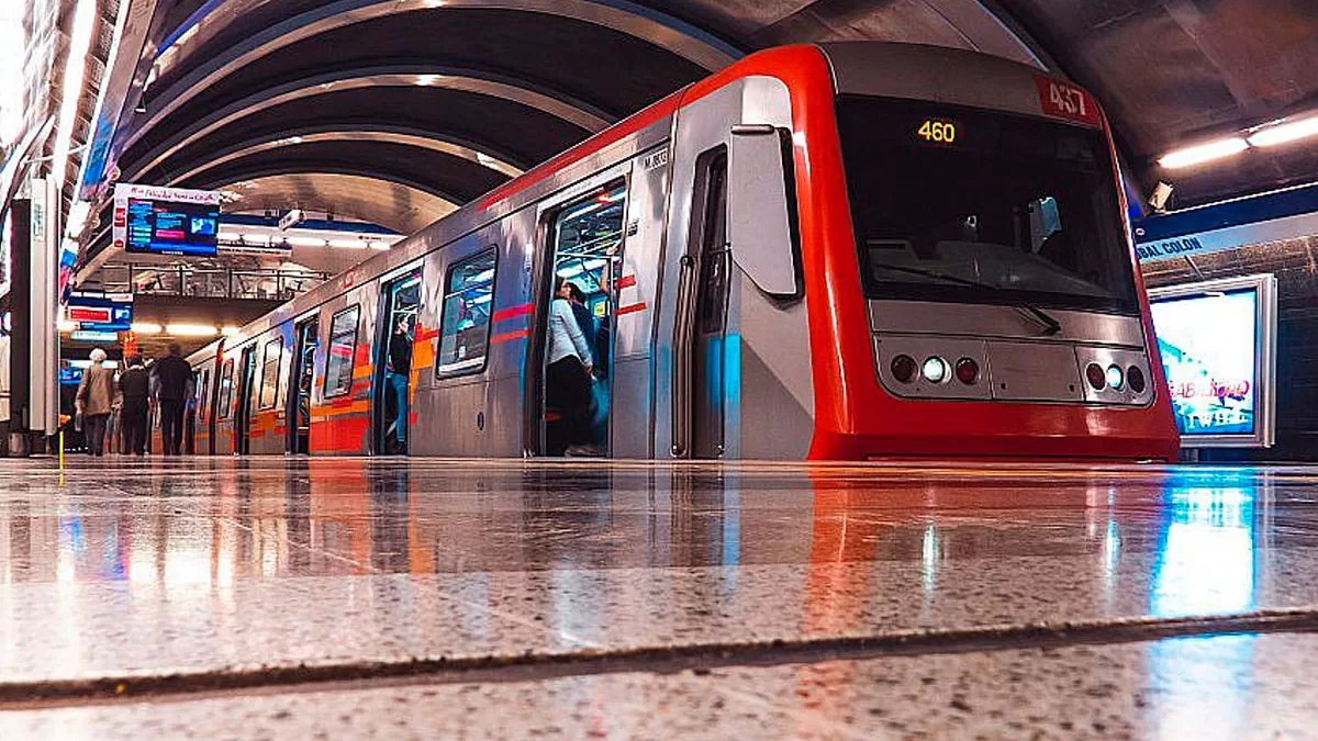 Viajar en Metro de Santiago a $360: revisa qué requisito debes cumplir