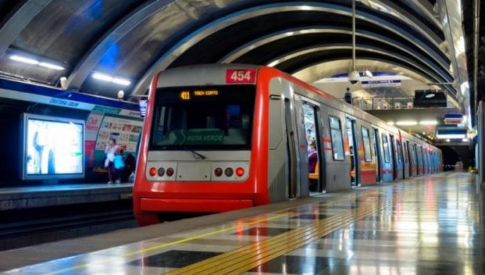 Trabaja en el Metro de Santiago con solo 4 requisitos: revisa aquí como postular