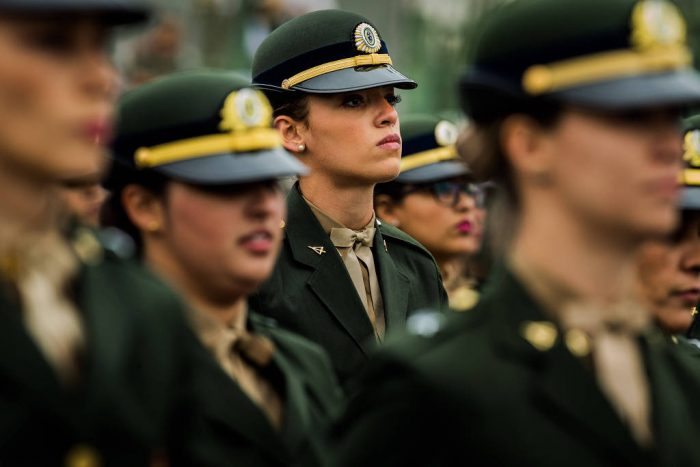 Brasil permitirá por primera vez el alistamiento de las mujeres en las Fuerzas Armadas