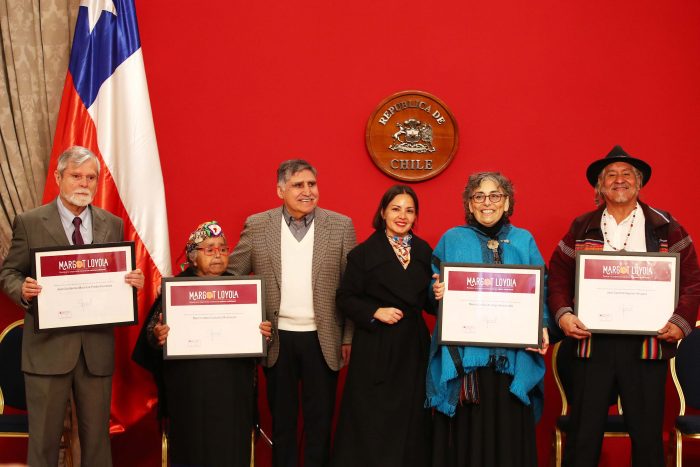 Entregaron del Premio a la Trayectoria Nacional en Cultura Tradicional Margot Loyola Palacios 2024