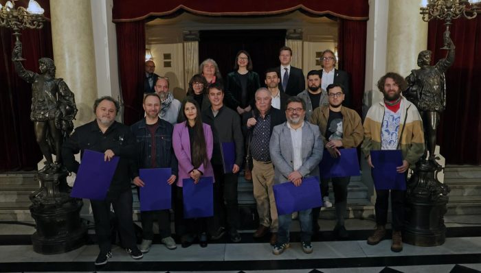 Daniela Catrileo y Álvaro Bisama entre ganadores de Premio Municipal de Literatura de Santiago