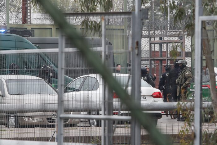 Gendarmería frustra intento de fuga desde Colina 1