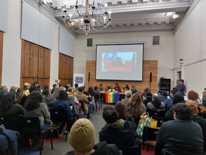 Presentación del libro “Bandera Hueca” en Memorial de Paine